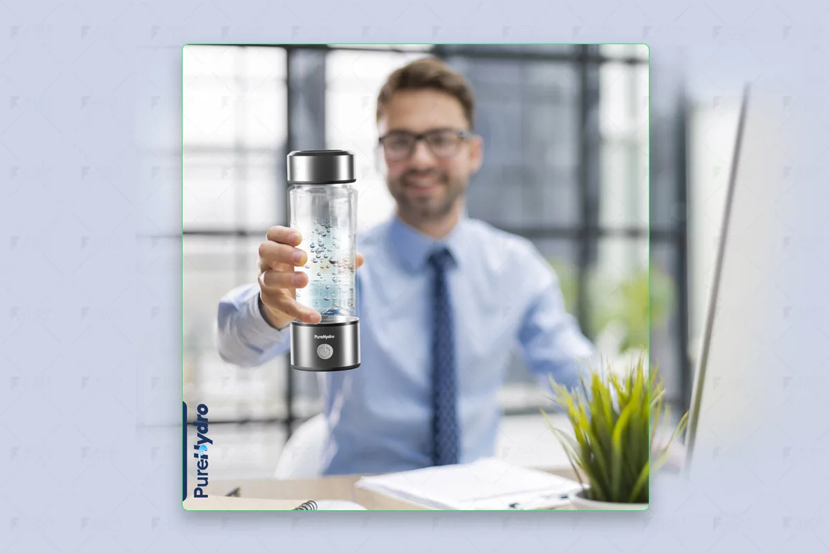 PureHydro — At the desk
